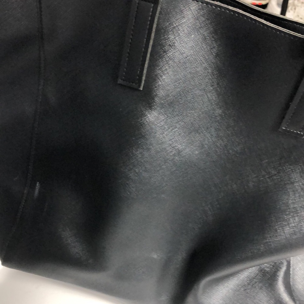Bags - Picture 4 of 8
